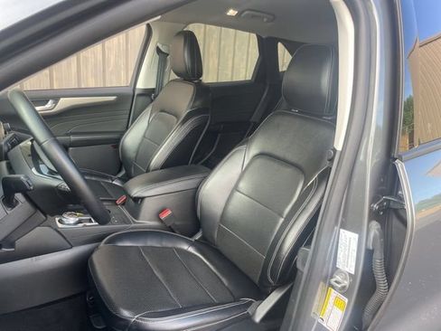 Used 2022 Ford Escape SEL AWD/4WD image 19