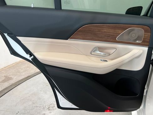 New 2026 Mercedes-Benz GLE 450 4MATIC image 18