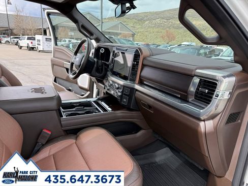 Used 2025 Ford F350 King Ranch AWD/4WD image 39