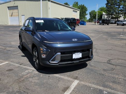 Used 2025 Hyundai Kona SEL AWD/4WD image 21