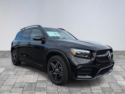 New 2026 Mercedes-Benz GLB 250 image 1