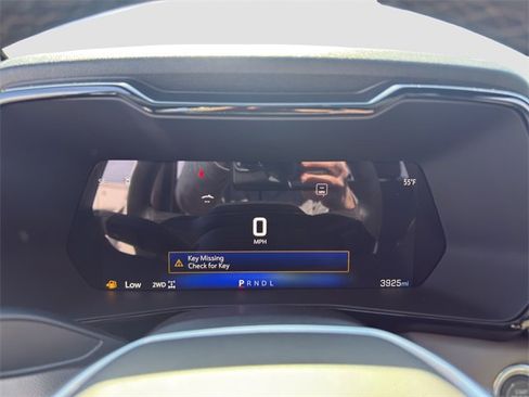 Used 2025 Chevrolet Colorado ZR2 w/ Technology Package image 11