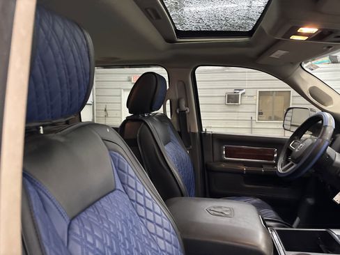 Used 2010 Dodge Ram 2500 Truck Laramie w/ Protection Group image 27