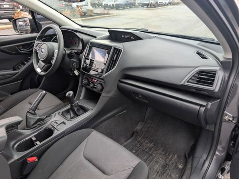 Used 2019 Subaru Impreza 2.0i image 12