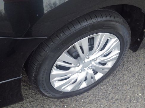 Used 2010 Toyota Matrix S image 19