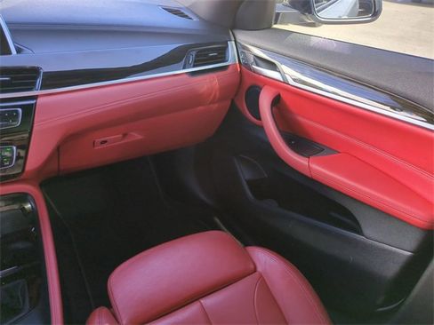Used 2018 BMW X2 sDrive28i w/ M SportX Package image 19