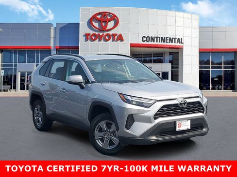 Certified 2025 Toyota RAV4 XLE AWD/4WD image 1