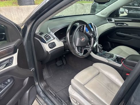 Used 2015 Cadillac SRX Premium image 7