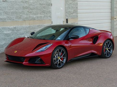 Used 2025 Lotus Emira RWD image 23