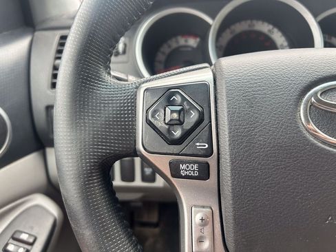Used 2014 Toyota Tacoma 4x4 Double Cab w/ TRD Sport Package image 24