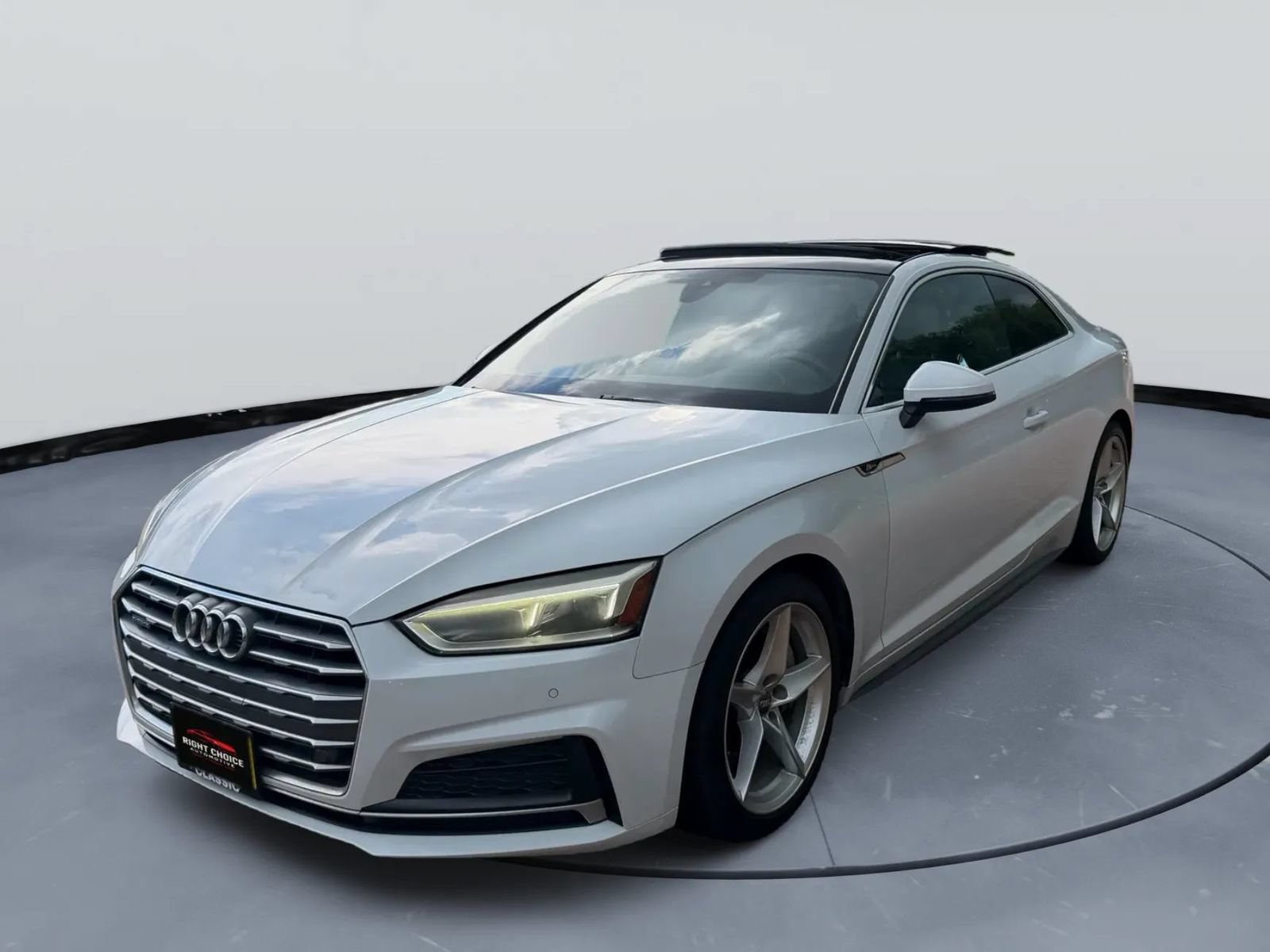Used 2018 Audi A5 2.0T Premium Plus w/ Premium Plus AWD/4WD image 4