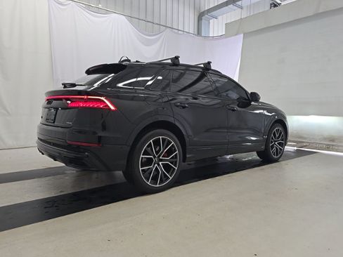 Used 2023 Audi Q8 Premium Plus w/ Premium Plus Package AWD/4WD image 4