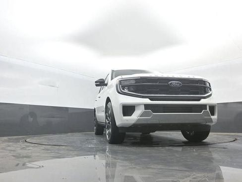 New 2026 Ford Expedition Platinum w/ Platinum Ultimate Package AWD/4WD image 34