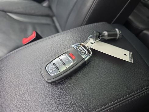 Used 2013 Audi Q5 2.0T Prestige AWD/4WD image 32