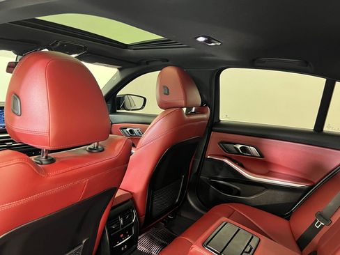 Certified 2023 BMW 330i Sedan w/ M Sport Package image 33