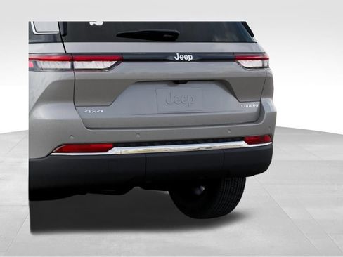 New 2026 Jeep Grand Cherokee Laredo X AWD/4WD image 14