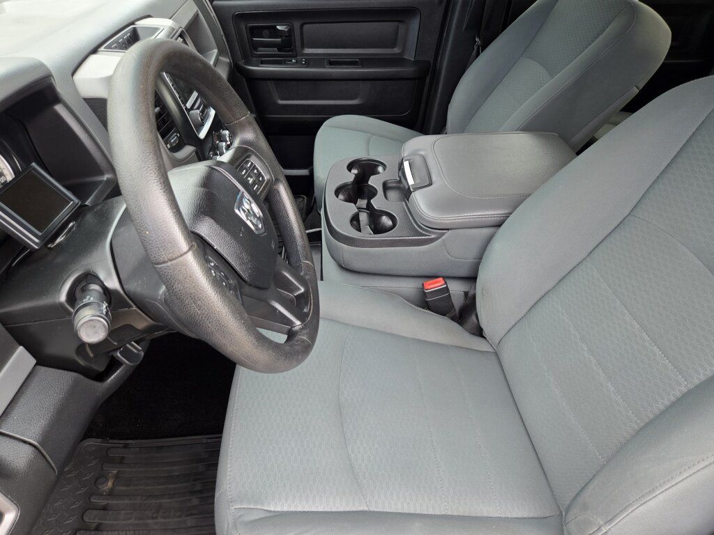 Used 2017 RAM 1500 Express w/ Black Ram 1500 Express Group AWD/4WD image 8