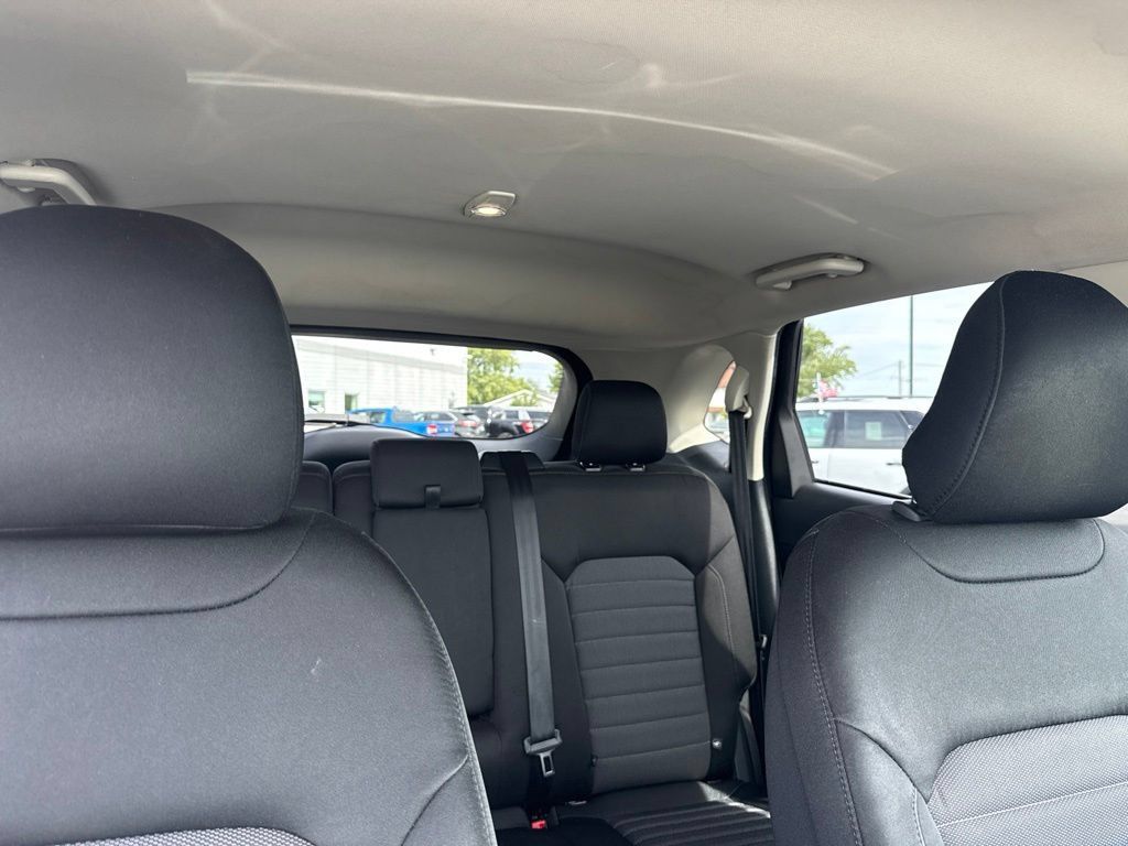 Used 2016 Ford Edge SE AWD/4WD image 36