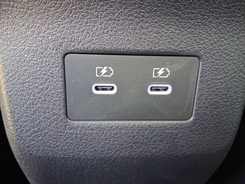 New 2026 Nissan Kicks SR w/ Cold Weather Package FWD image 27