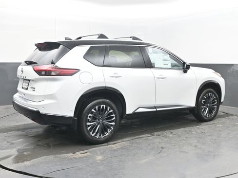 New 2026 Nissan Rogue Platinum w/ Platinum Premium Package image 7