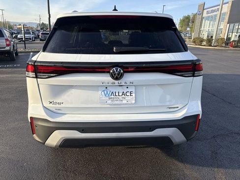 New 2026 Volkswagen Tiguan SE AWD/4WD image 5