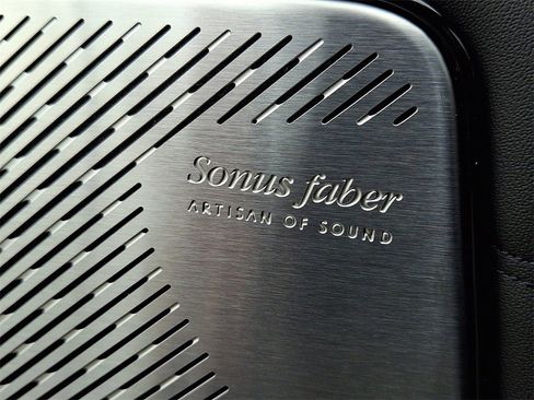 New 2025 Maserati Grecale GT image 40