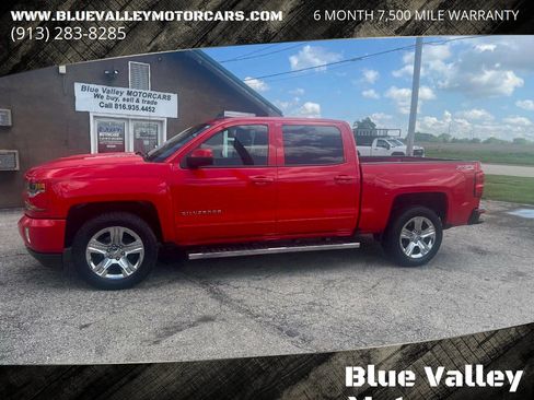 Used 2017 Chevrolet Silverado 1500 LT w/ All Star Edition image 1
