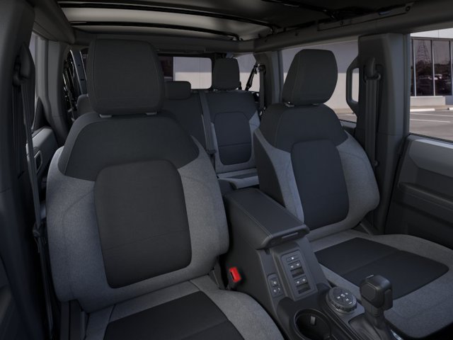 Used 2025 Ford Bronco 4-Door AWD/4WD image 10