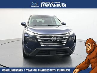 Used 2024 Nissan Rogue SV FWD video 2