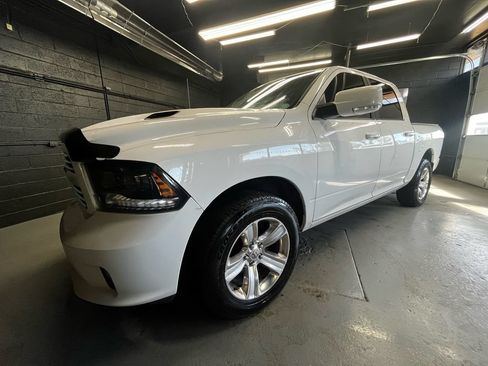 Used 2015 RAM 1500 Sport w/ Sport Premium Group AWD/4WD image 7