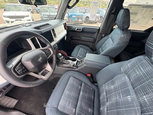 New 2026 Ford Bronco Heritage Edition AWD/4WD image 14
