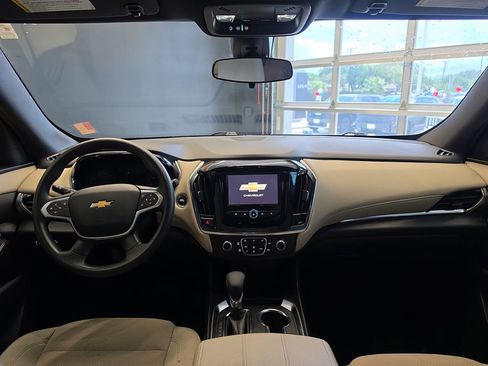 Used 2023 Chevrolet Traverse LS w/ Safety Package FWD image 18