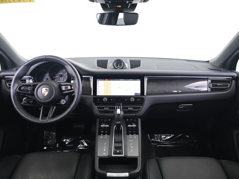 Used 2023 Porsche Macan GTS image 33