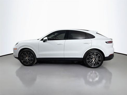 Used 2026 Porsche Cayenne Coupe AWD/4WD image 2