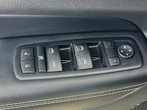 Used 2016 Jeep Grand Cherokee Limited w/ Trailer Tow Group IV image 23