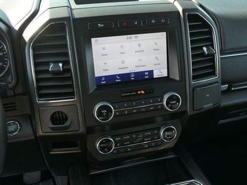 Used 2021 Ford Expedition Limited image 24