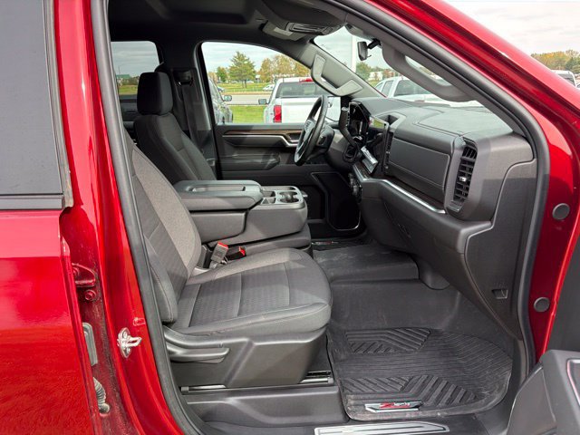Certified 2025 Chevrolet Silverado 1500 RST AWD/4WD image 11