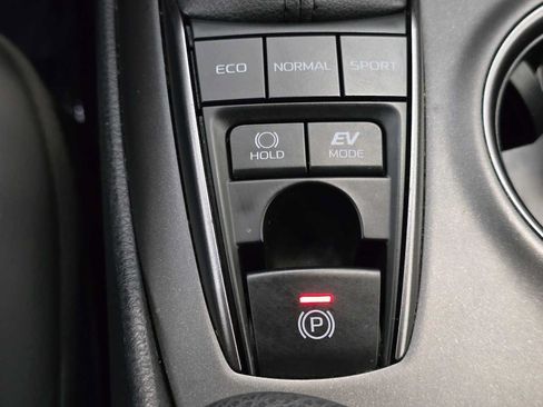 Certified 2024 Toyota Camry SE w/ Convenience Package FWD image 16