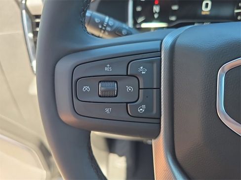 New 2025 GMC Sierra 2500 Denali w/ Technology Package image 26