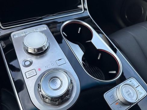 Used 2025 Genesis GV80 2.5T Standard image 25