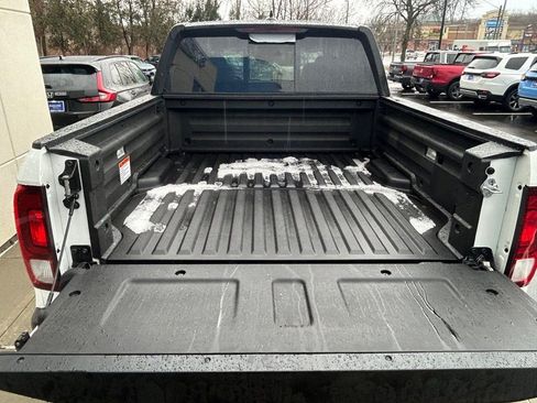 New 2026 Honda Ridgeline Black Edition image 9