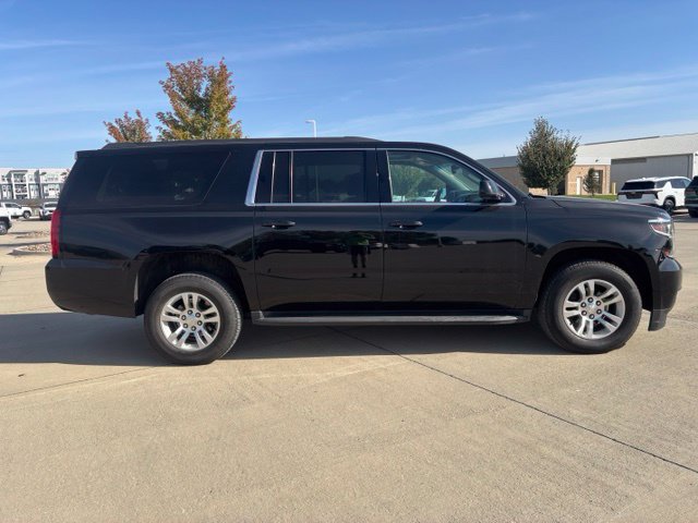 Used 2020 Chevrolet Suburban LT AWD/4WD image 5