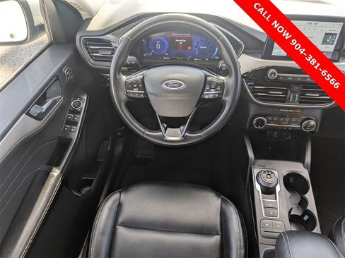 Used 2022 Ford Escape SEL w/ Technology Package image 18