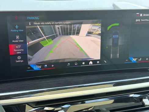 Used 2024 BMW X5 M60i w/ Climate Comfort Package image 24