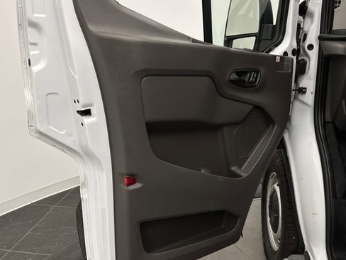 Used 2025 Ford Transit 250 Low Roof w/ Exterior Upgrade Package image 10