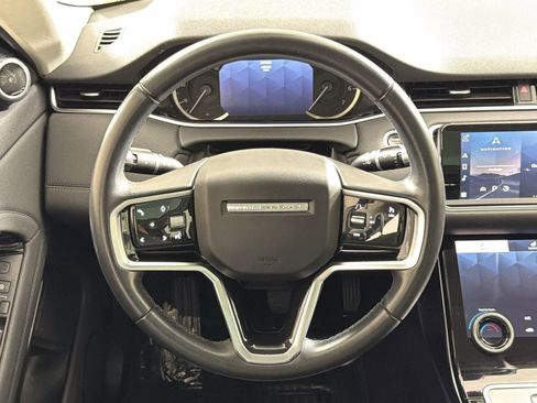 Certified 2022 Land Rover Range Rover Evoque S AWD/4WD image 11