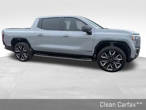 Used 2024 GMC Sierra EV Denali image 19