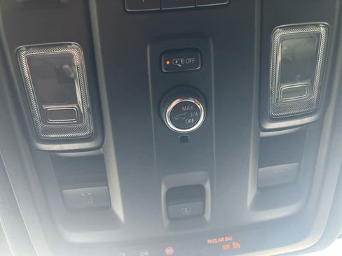 Used 2023 Chevrolet Tahoe RST w/ Sport Performance Package AWD/4WD image 23