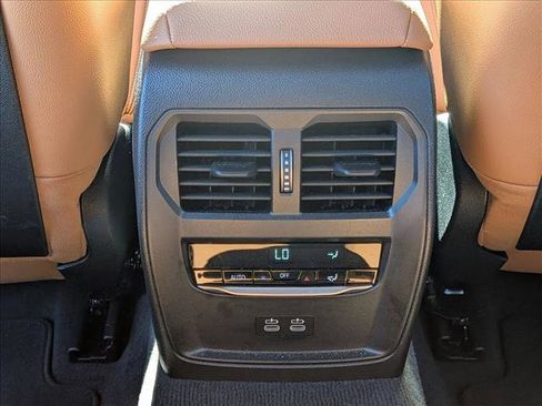 Used 2025 BMW 430i xDrive w/ M Sport Package image 17