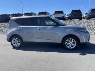Used 2023 Kia Soul LX w/ LX Technology Package video 2